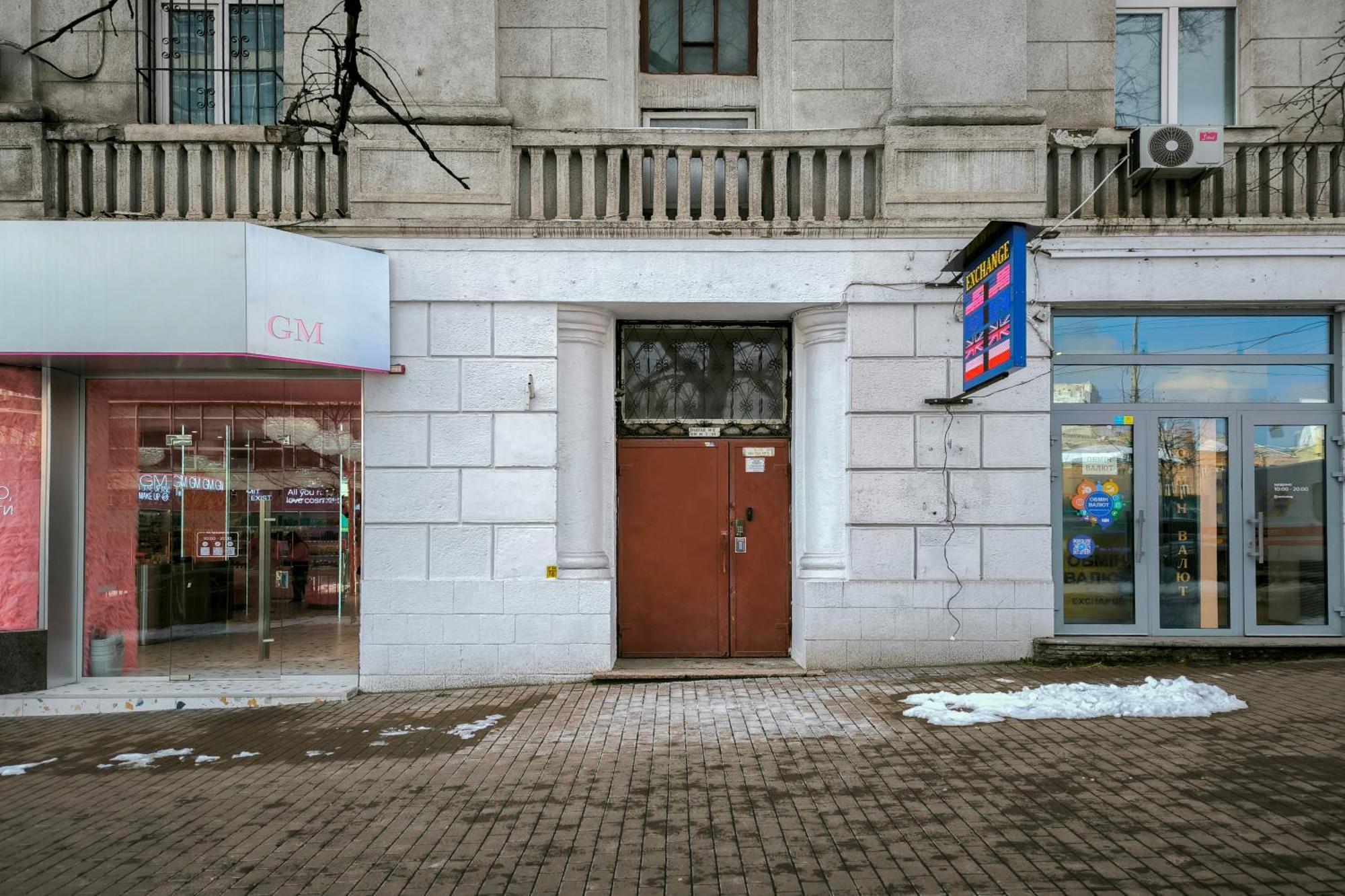 Design Apartments On Velyka Vasylkivska 42 Kiev Exterior foto